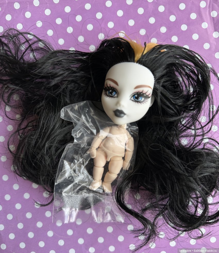 Распаковка зомби с алика с сюрпризом