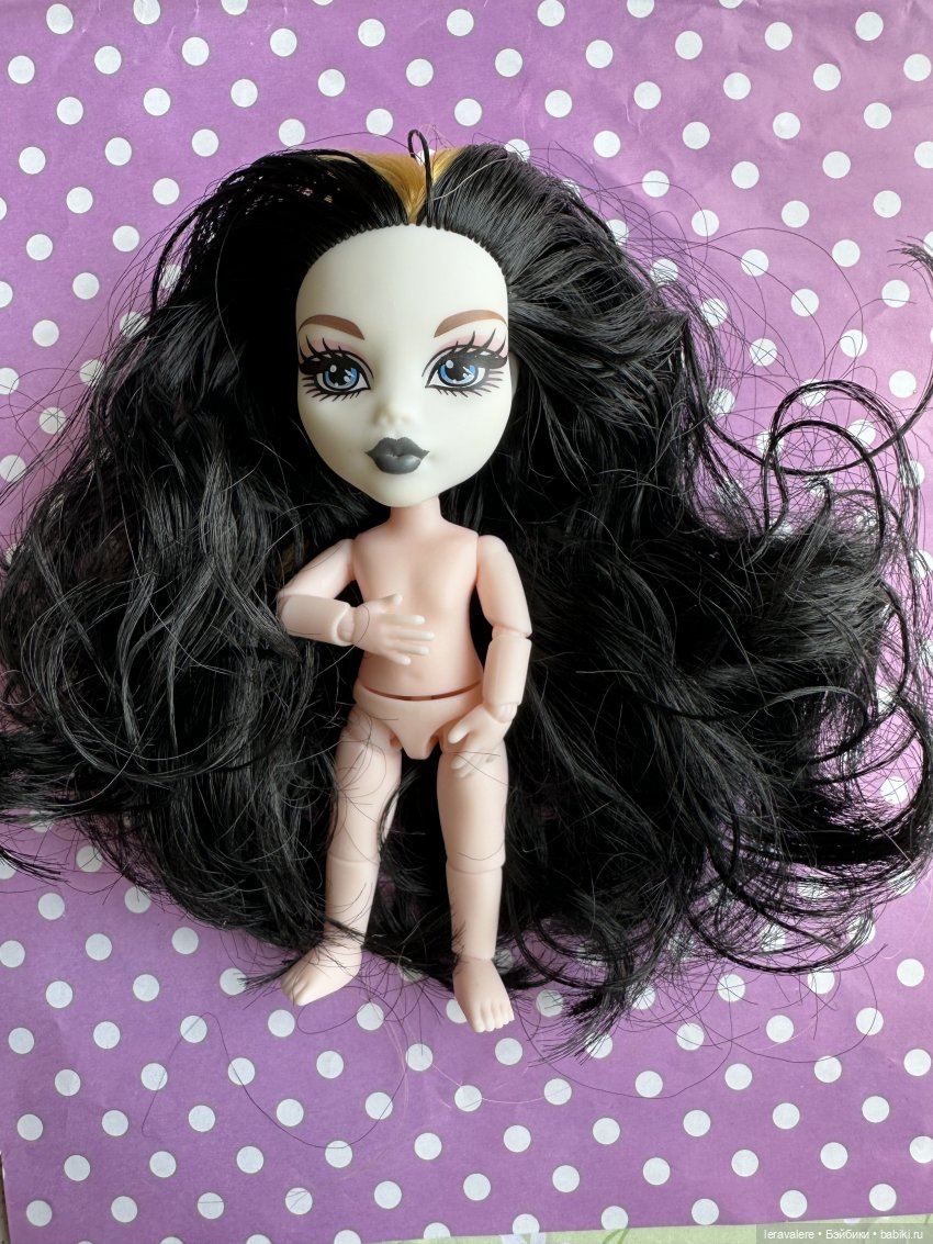 Распаковка зомби с алика с сюрпризом