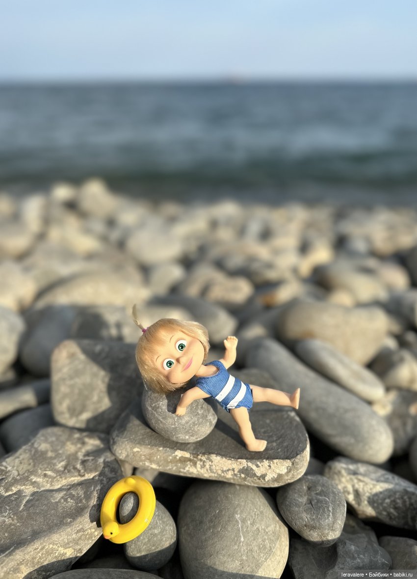 Машка на морях — Куклы Маша и Медведь (Simba): Маша в кармашке (фото 2)