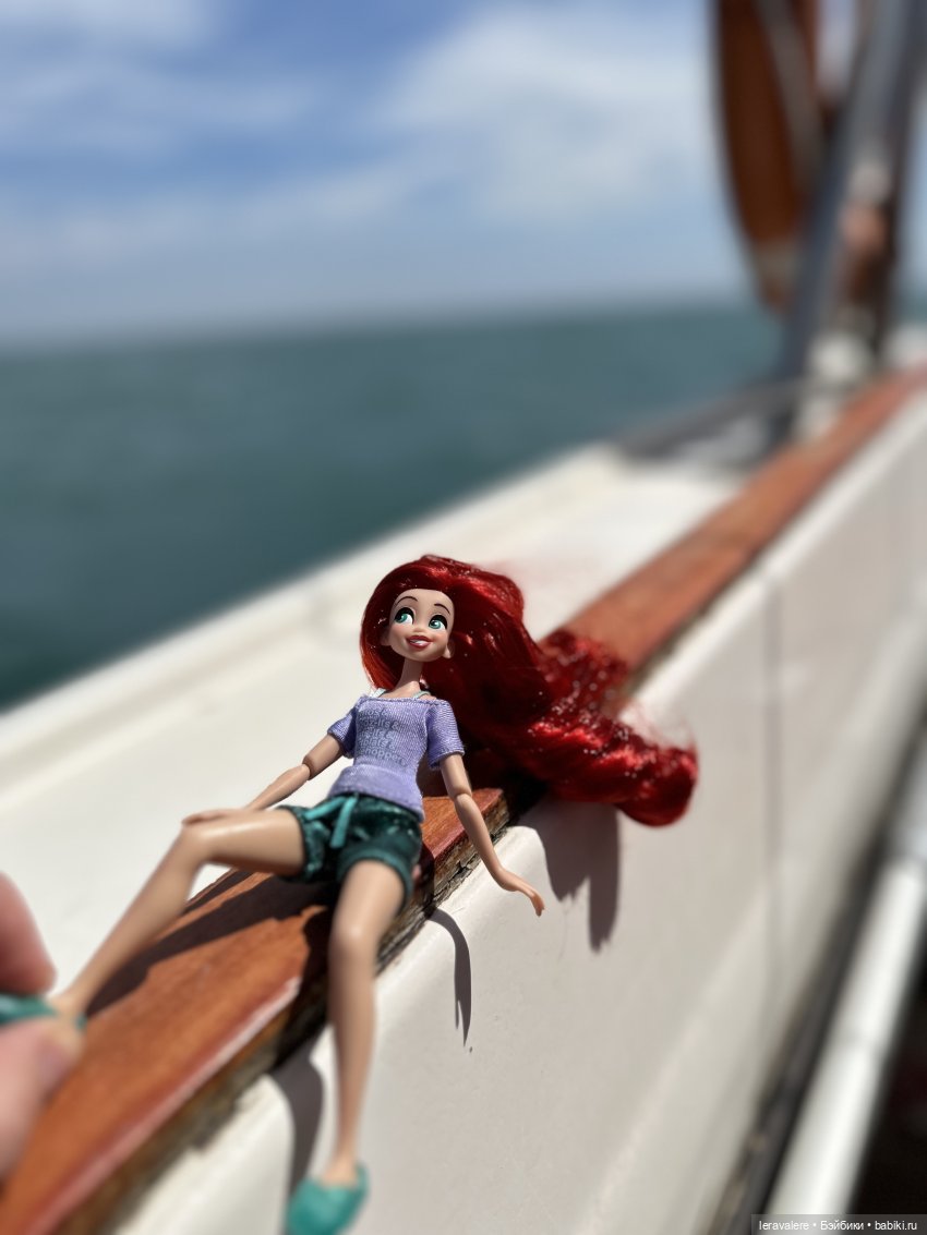 Снова море 🌊 — Куклы Disney Animators и Принцессы Диснея: Disney Store (фото 2)