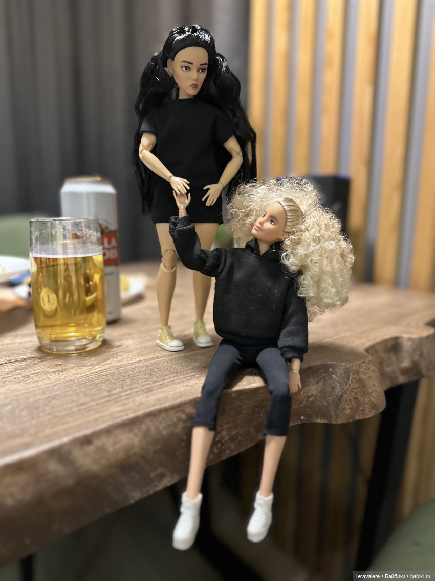 Завладела мной 🖤 — Аналоги Барби и куклы 1/6: клоны 90 (фото 3)