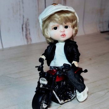 Дети на новом мотоцикле 🏍️