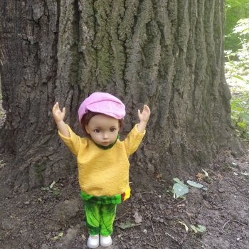 Светочка  знакомится  с китайской гимнастикой гимнастикой цигун