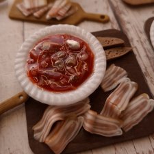 Борщ и сало