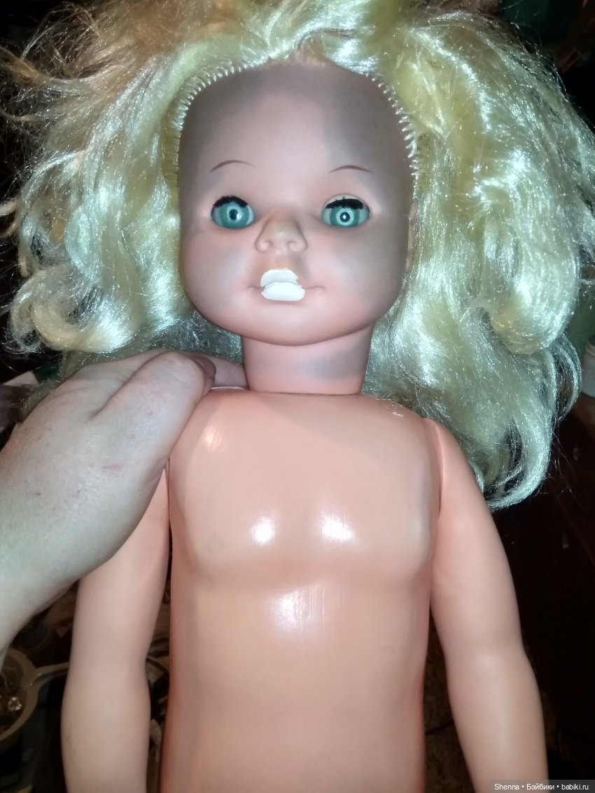 Санаторное лечение: март-апрель. Прошиваем усы игрушке - приводим в порядок волосы - паяем разрывы и диски