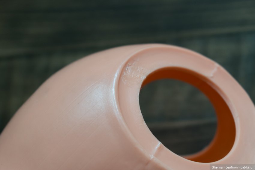 Санаторное лечение: март-апрель. Прошиваем усы игрушке - приводим в порядок волосы - паяем разрывы и диски