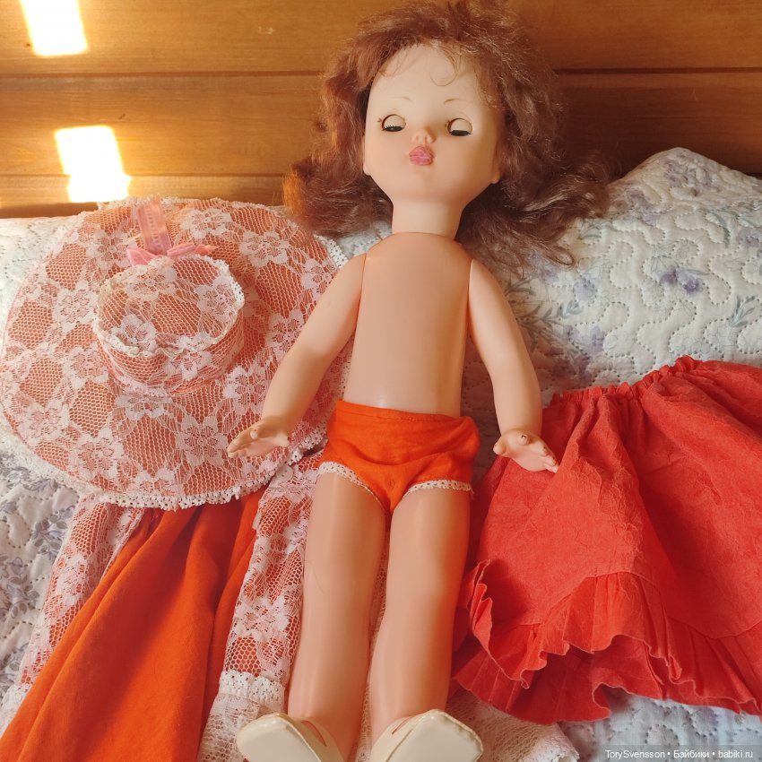 Просто красотка — Игрушки СССР и советского детства: резиновые (фото 8)