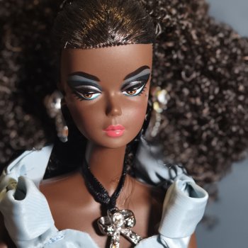 Самая черная из Silkstone