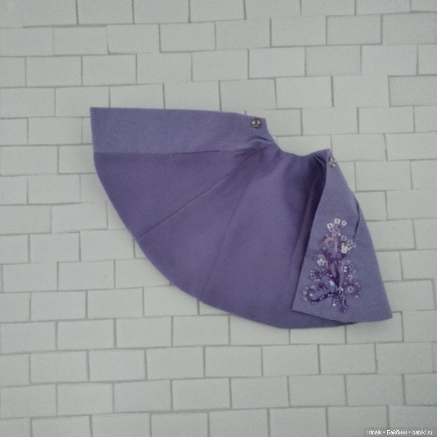 Убрала воротник. Зато появился мех Убрала воротник. Зато появился мех