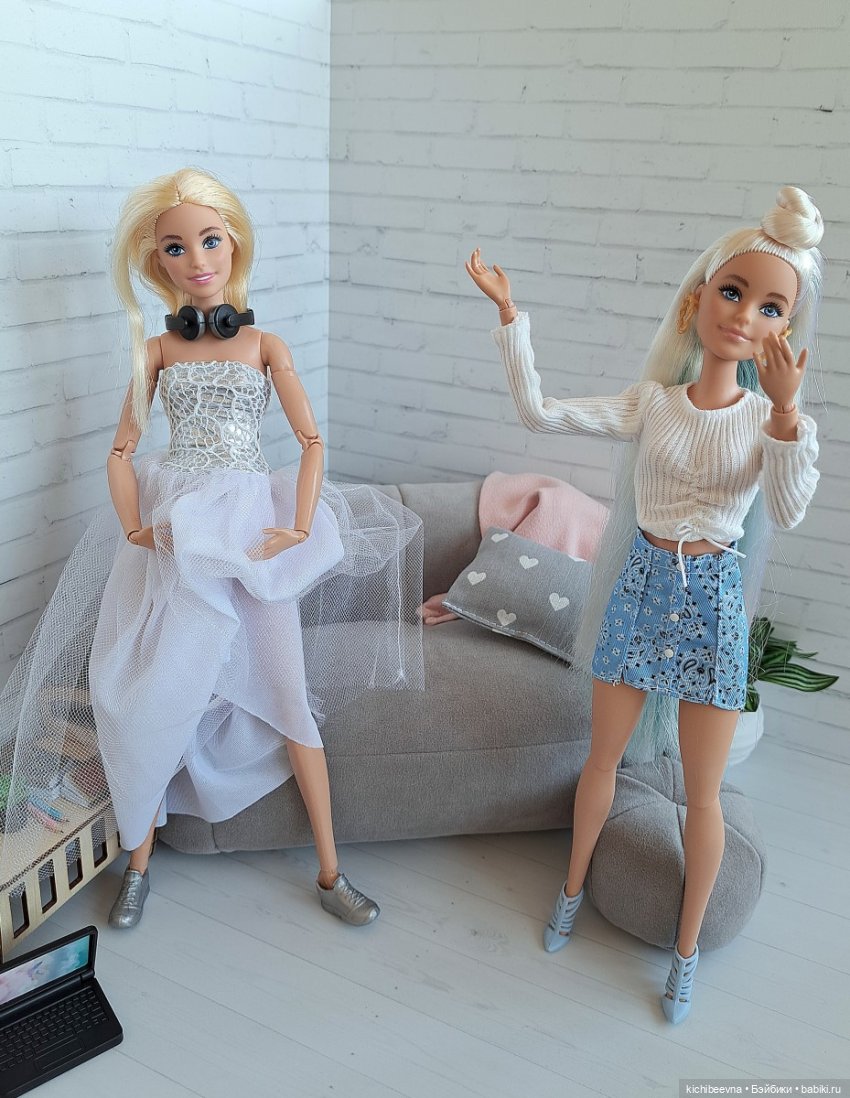 "Да" и "нет" не говори, черный с белым не бери: как наглые девицы на бал собирались