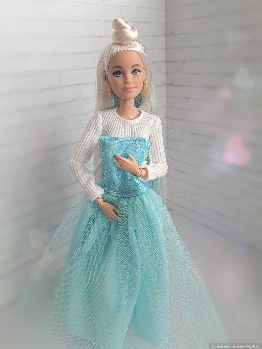 "Да" и "нет" не говори, черный с белым не бери: как наглые девицы на бал собирались (фото 10)