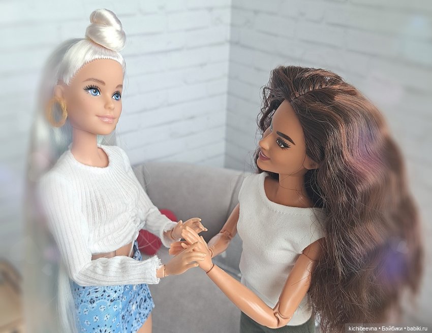 "Да" и "нет" не говори, черный с белым не бери: как наглые девицы на бал собирались