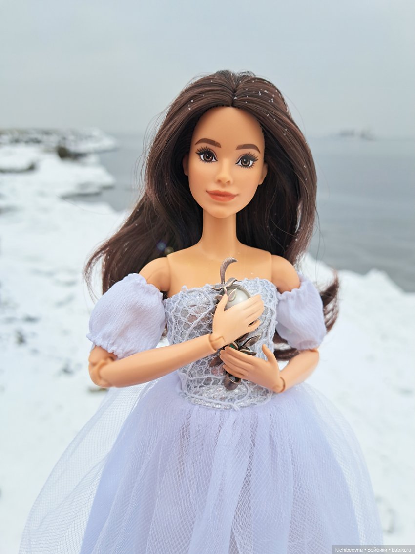 Танцева-а-а-ла булка с маком, булка с маком