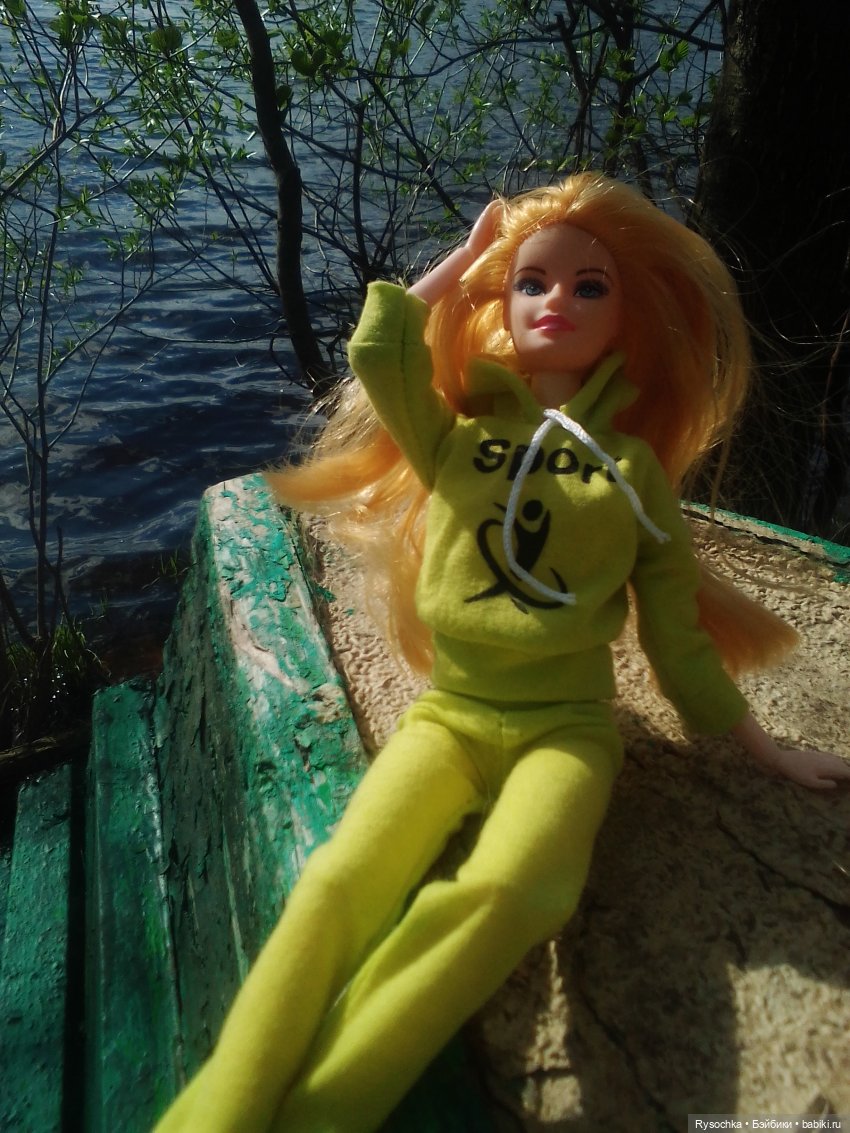 Гуляем возле дома — Аналоги Барби и куклы 1/6: клоны 90 (фото 2)