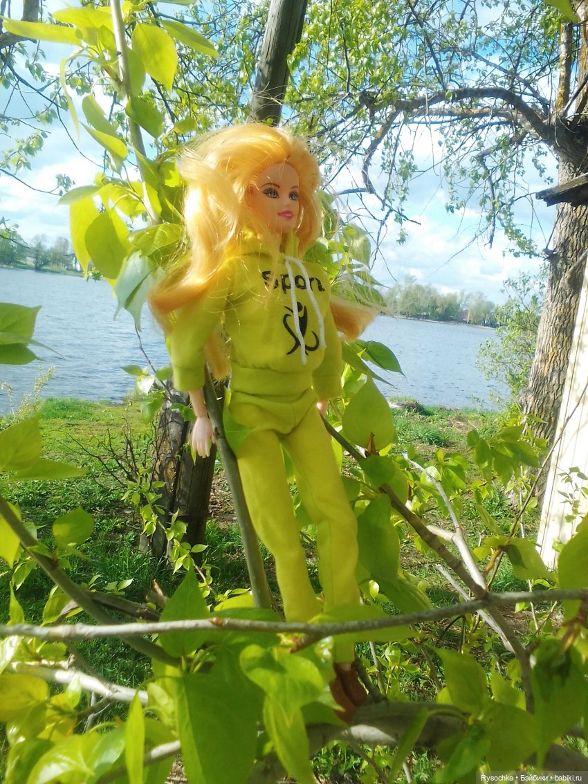 Гуляем возле дома — Аналоги Барби и куклы 1/6: клоны 90 (фото 6)