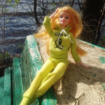 Гуляем возле дома