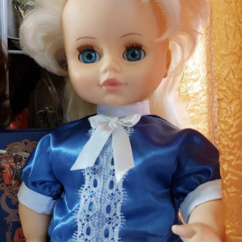 Инна из "грузовика с куклами" отправляется в новую жизнь