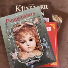 Книги об антикварных куклах, книга с выкройками