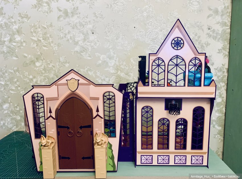 Мой обзор на «Школу монстров» и обзор на коллекцию монстров и куколок формата монстров (фото 9)