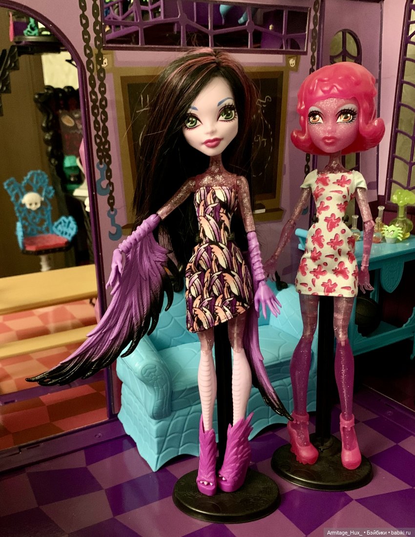 Мой обзор на «Школу монстров» и обзор на коллекцию монстров и куколок формата монстров