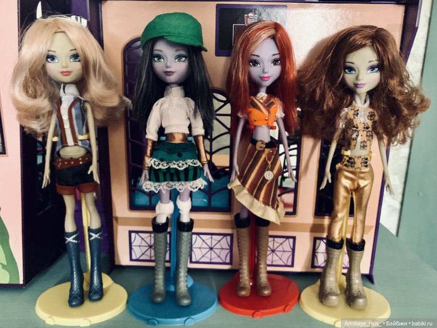 Мой обзор на «Школу монстров» и обзор на коллекцию монстров и куколок формата монстров