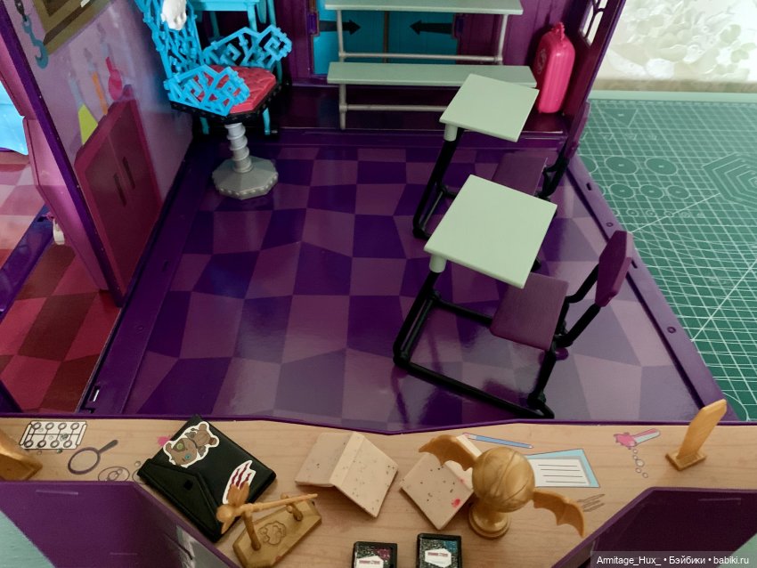 Мой обзор на «Школу монстров» и обзор на коллекцию монстров и куколок формата монстров