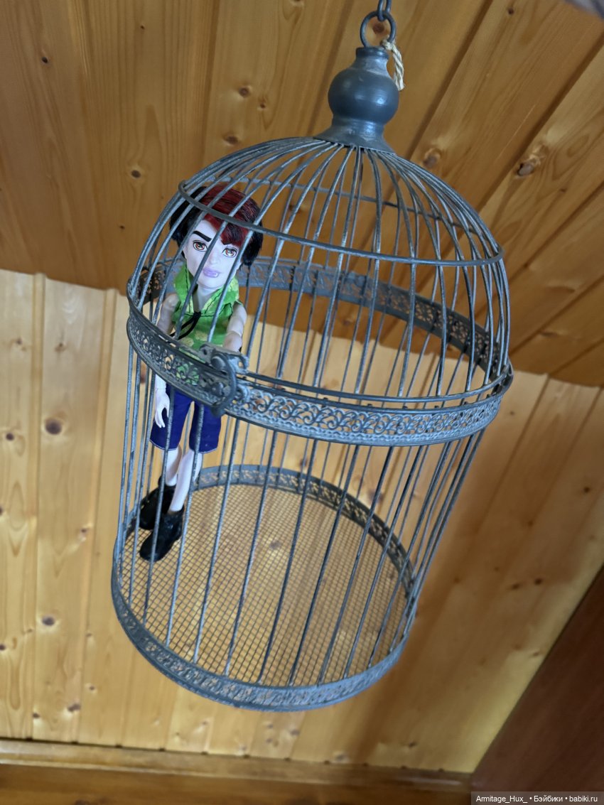 CREATE -A-MONSTER Vampire