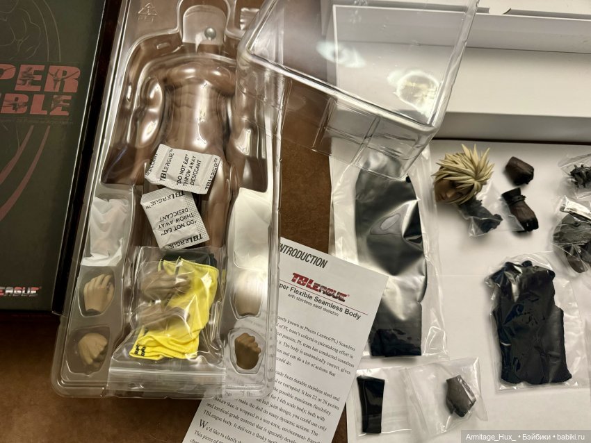 Распаковка Клауда Страйфа SET059 (фото 6)