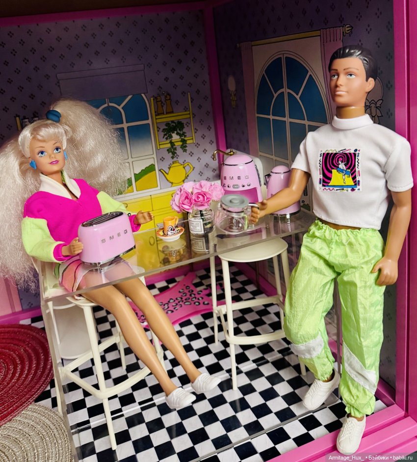 Мой обзор на фирменный домик «Star Home» для Sindy от “hasbro” 1987 год выпуска и мою дизайнерскую работу по мебелировке его