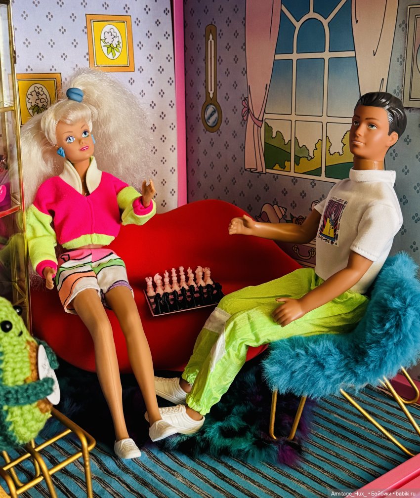 Мой обзор на фирменный домик «Star Home» для Sindy от “hasbro” 1987 год выпуска и мою дизайнерскую работу по мебелировке его
