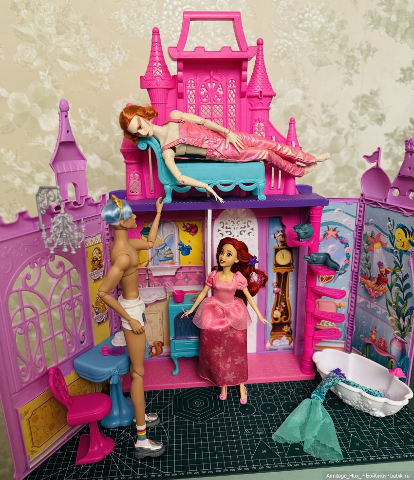 Мой обзор на «Замок для Принцесс Дисней» от hasbro и принцессу Ариэль от mattel