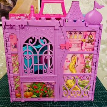 Мой обзор на «Замок для Принцесс Дисней» от hasbro и принцессу Ариэль от mattel.