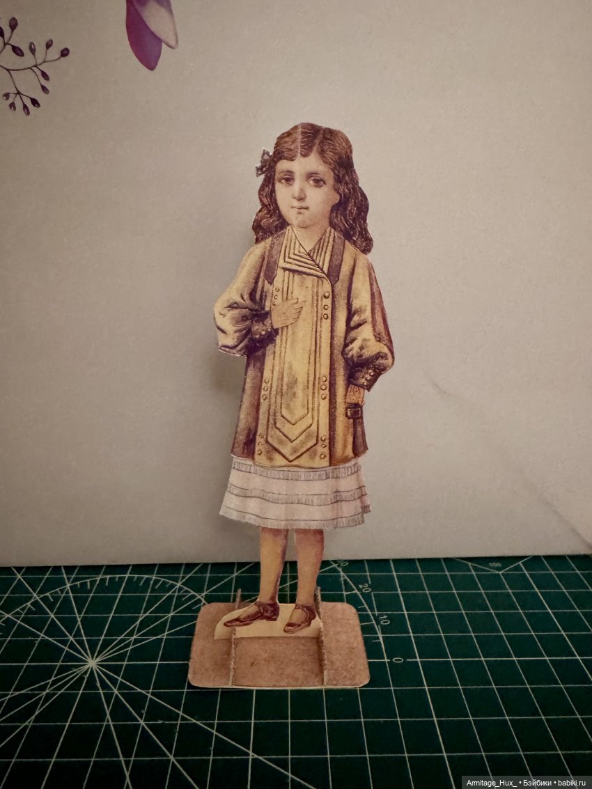 Мои бумажные куклы из «Журнал мод» за 1990 год. Репринт