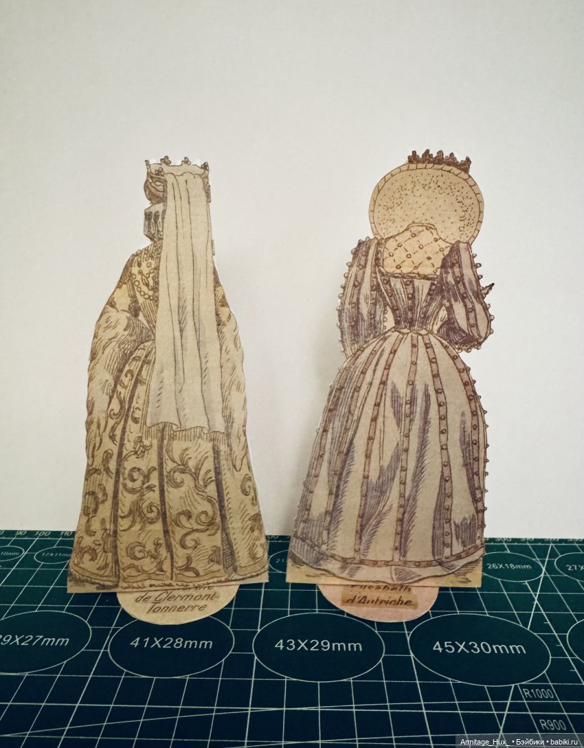 Мои бумажные куклы из «Журнал мод» за 1990 год. Репринт