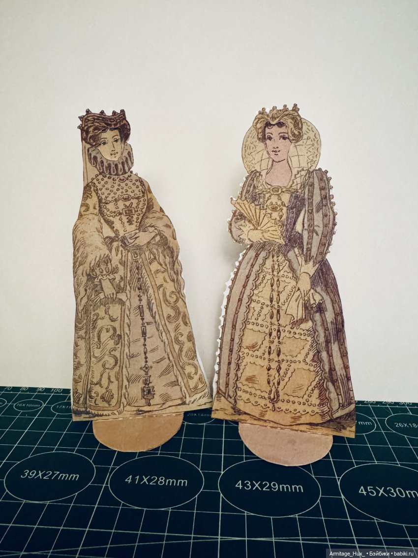 Мои бумажные куклы из «Журнал мод» за 1990 год. Репринт