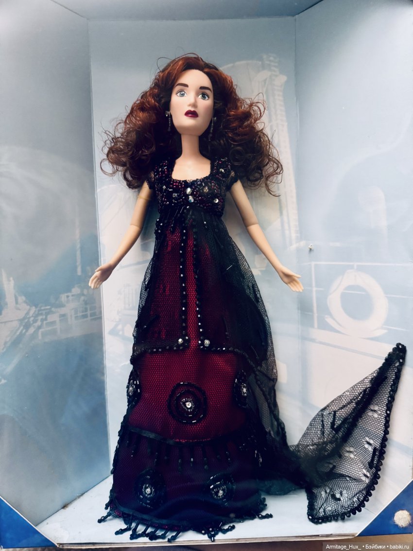 Распаковка, портретная куколка Роза Бьюкейтер от бренда Galoob (фото 8)