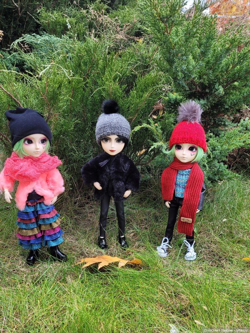 Четверо из ларца, одинаковых с лица