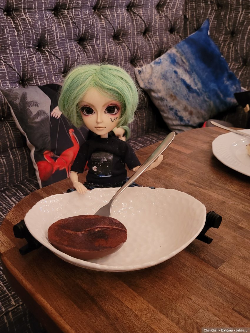 Четверо из ларца, одинаковых с лица