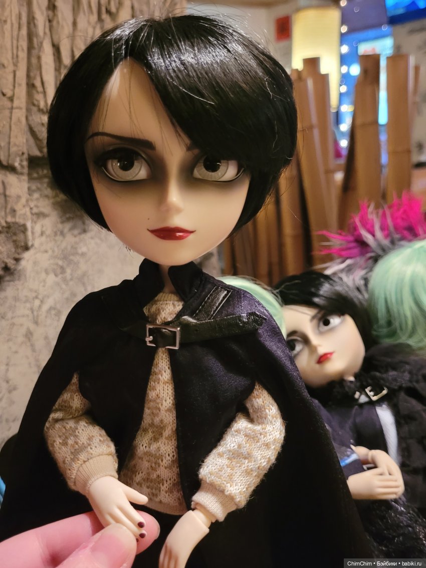 Четверо из ларца, одинаковых с лица