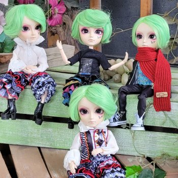 Четверо из ларца, одинаковых с лица