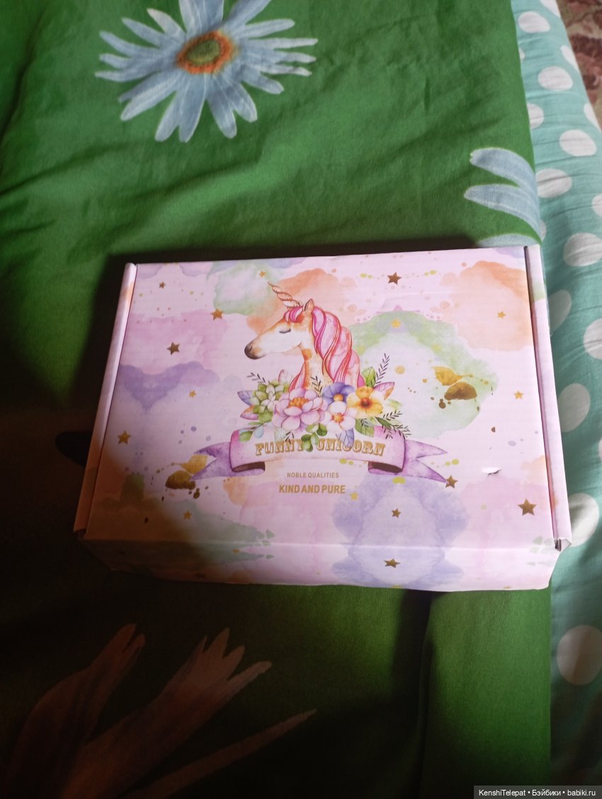 Как хозяин подарил мне платье и обувь (фото 2)