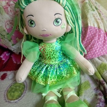 Плюс ещё одна текстильная кукла в коллекции