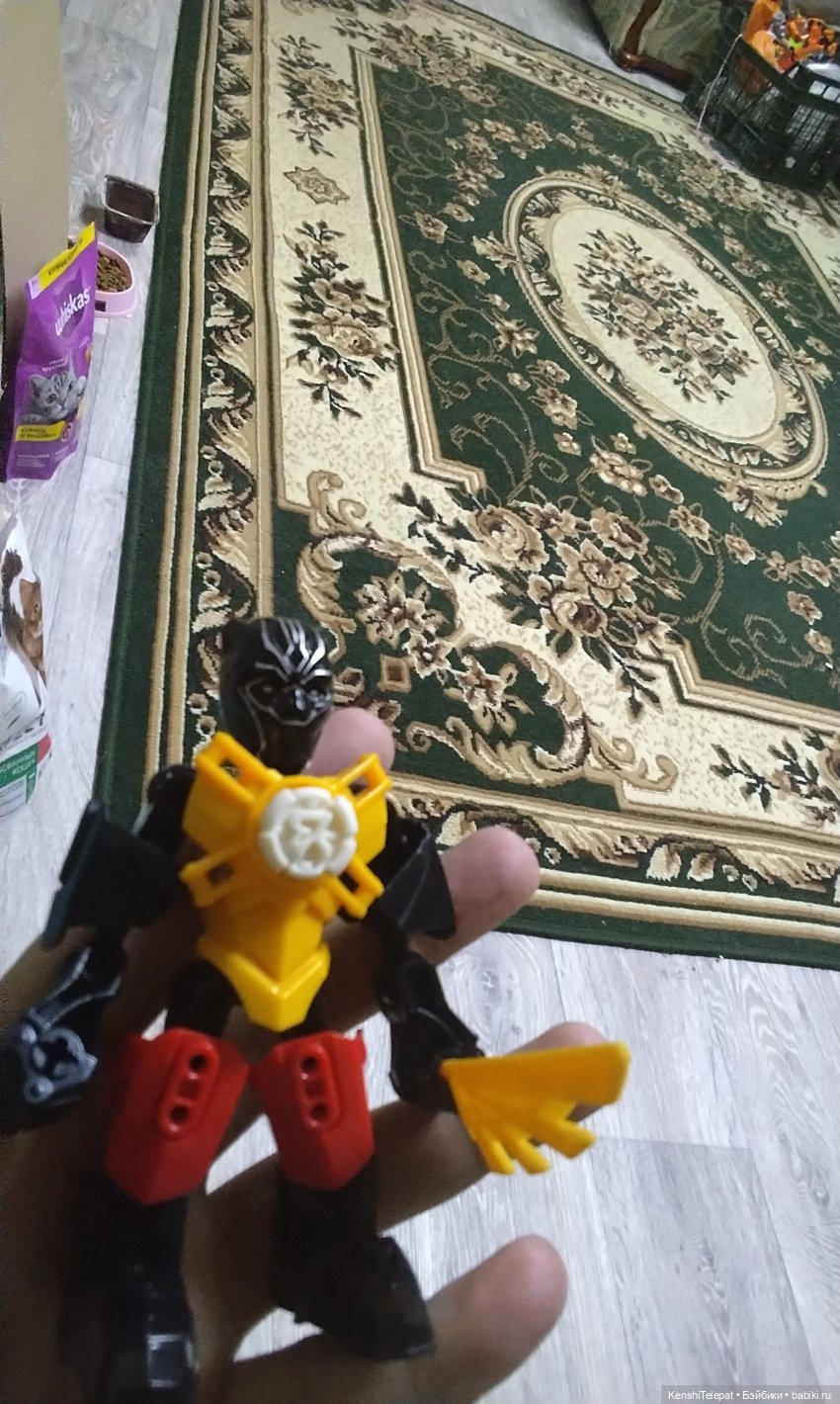Новые персонажи, в этот раз аналоги лего