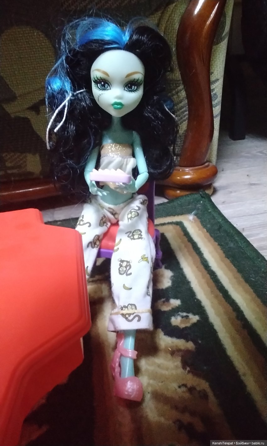 Монстряшки решили перекусить (фото 3)