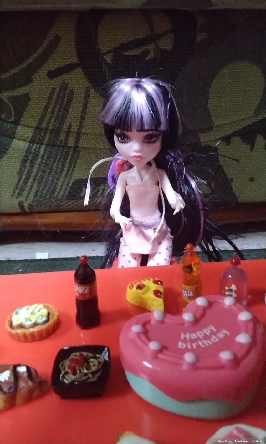 Монстряшки решили перекусить (фото 4)