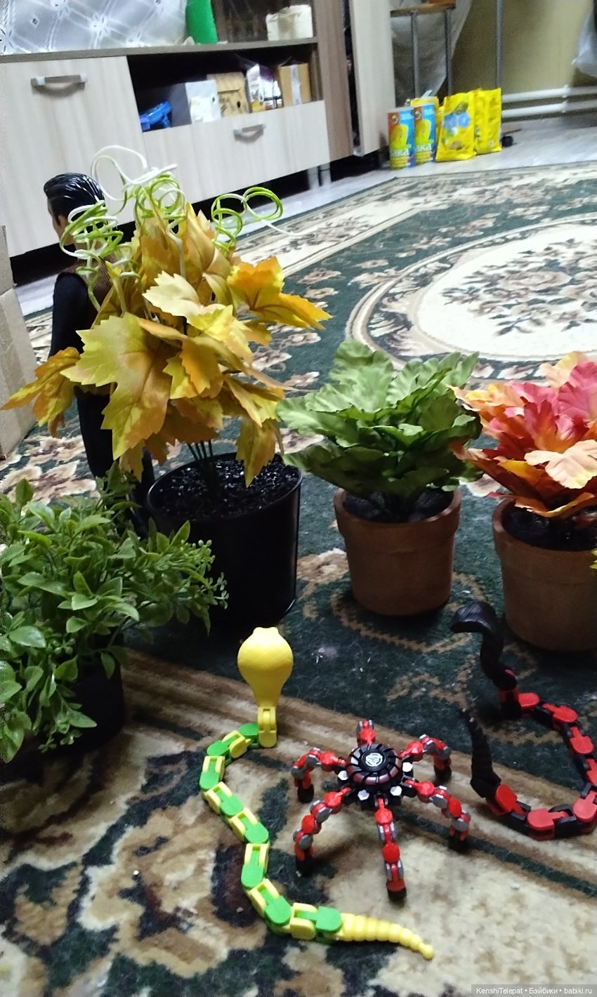 Ужас, чего бывает — Аналоги Барби и куклы 1/6: клоны 90 (фото 2)