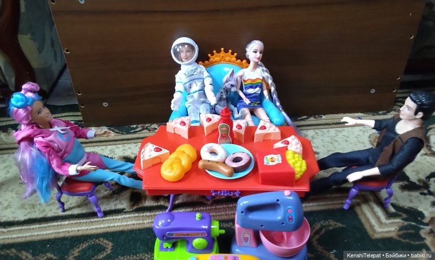 Возвращение из космоса и последующий праздник