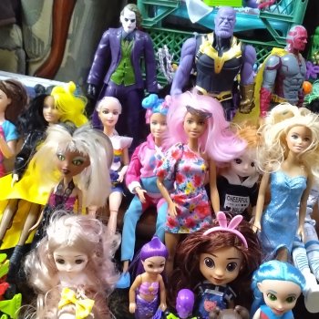 Просто общее фото моих кукол, чтоб вы понимали их разнообразие.