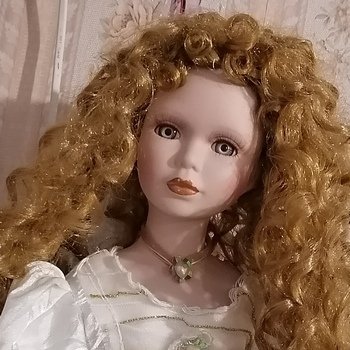 Помогите с опознанием куклы