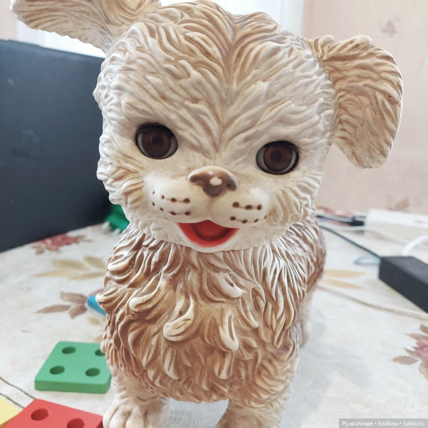 Еще один раритет. Резиновая собачка Edward Mobley (фото 2)